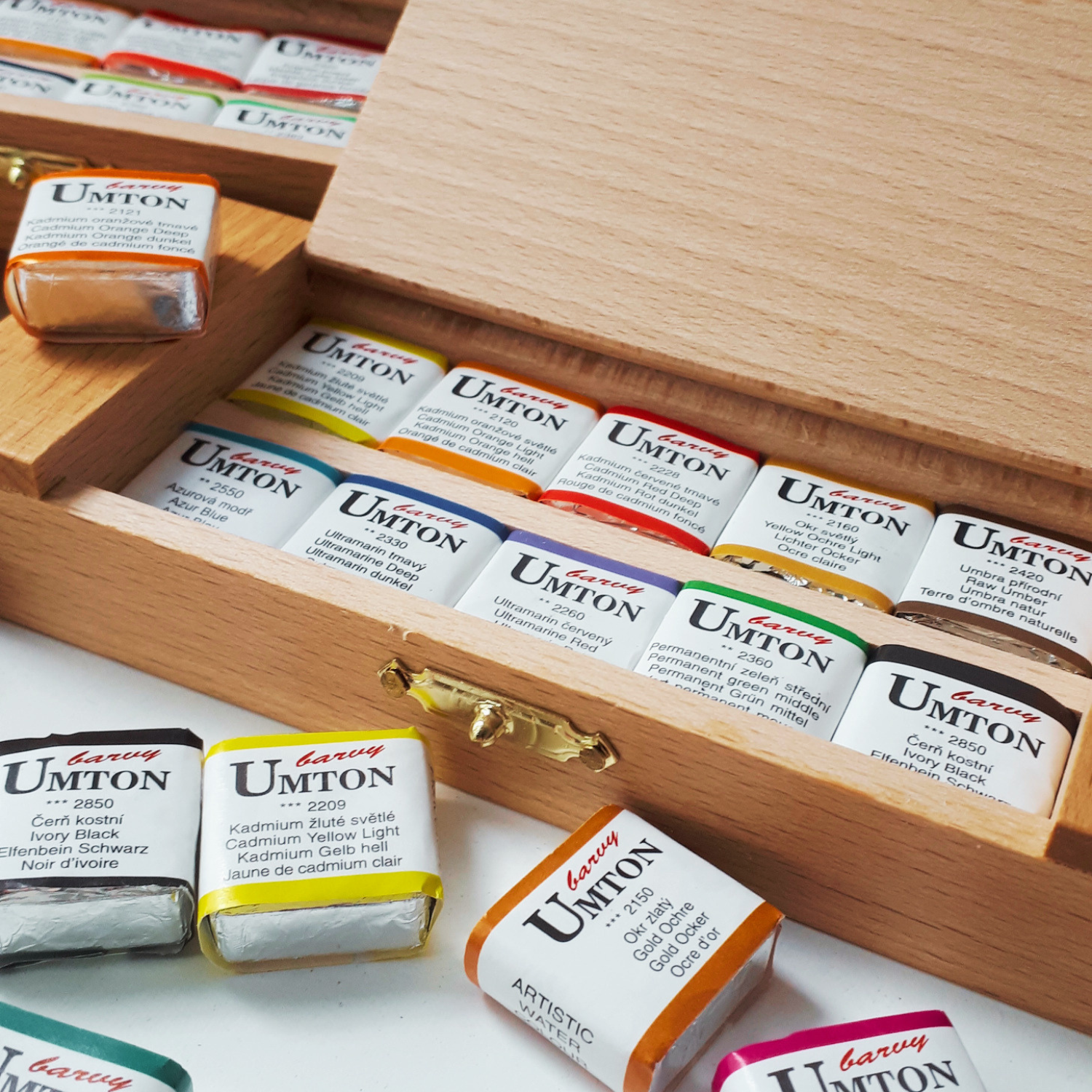 UMTON Aquarell-Set Holz 10x2,6ml